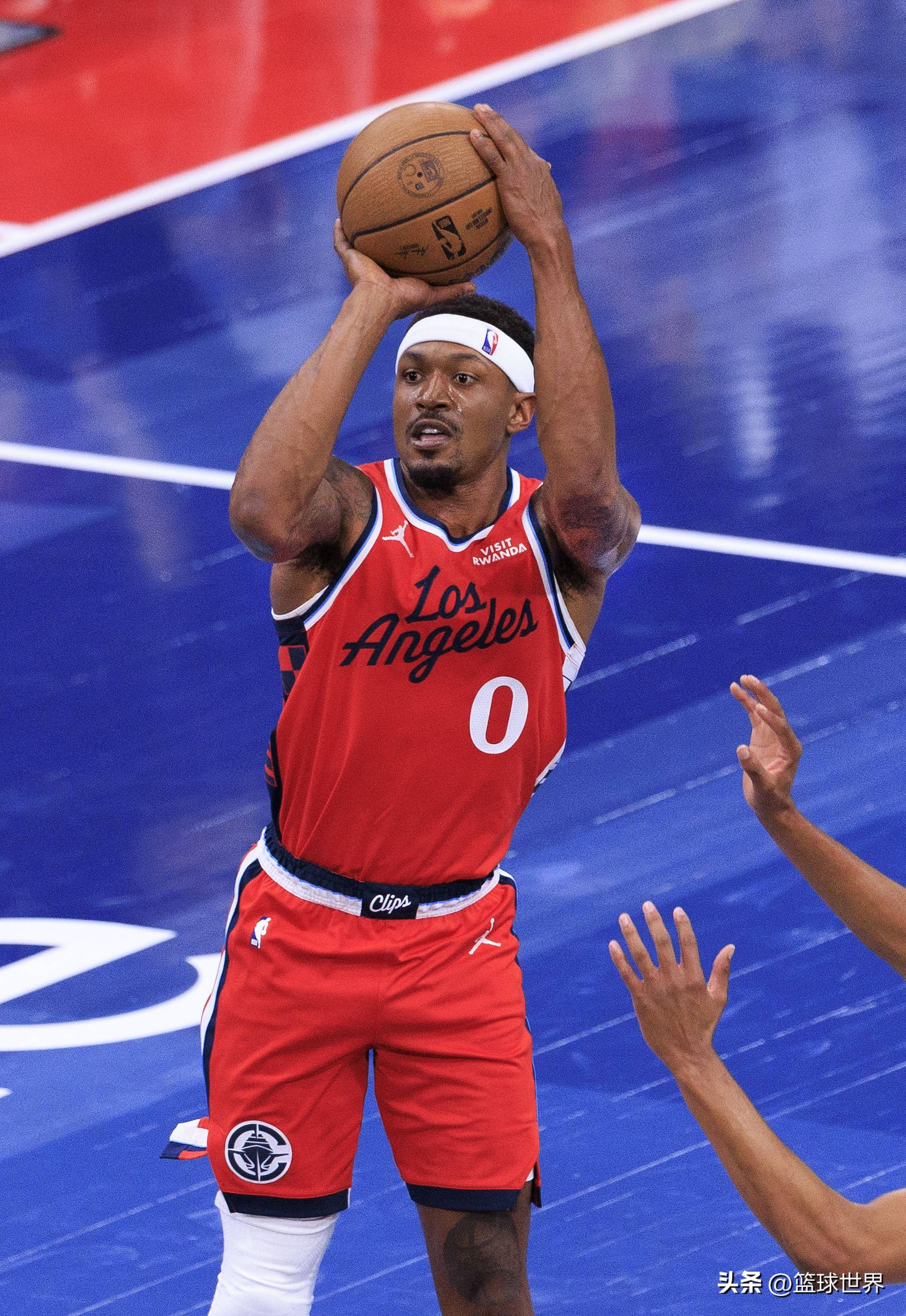 转折点！洛杉矶快船单刀错失，CBA季后赛冲刺阶段攻防权衡，球迷炸锅，年轻球员得到机会的简单介绍-开云